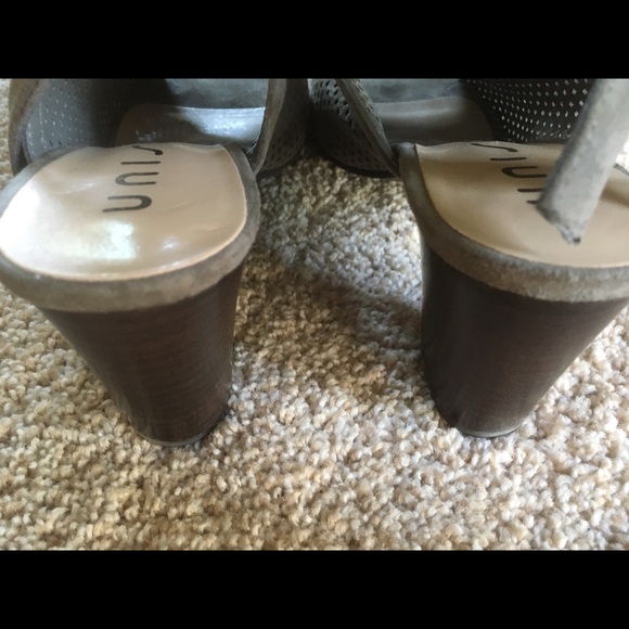 Fall suede open-toed heels - Picture 3 of 5